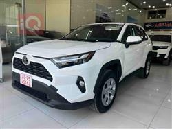 تۆیۆتا ڕاڤ 4